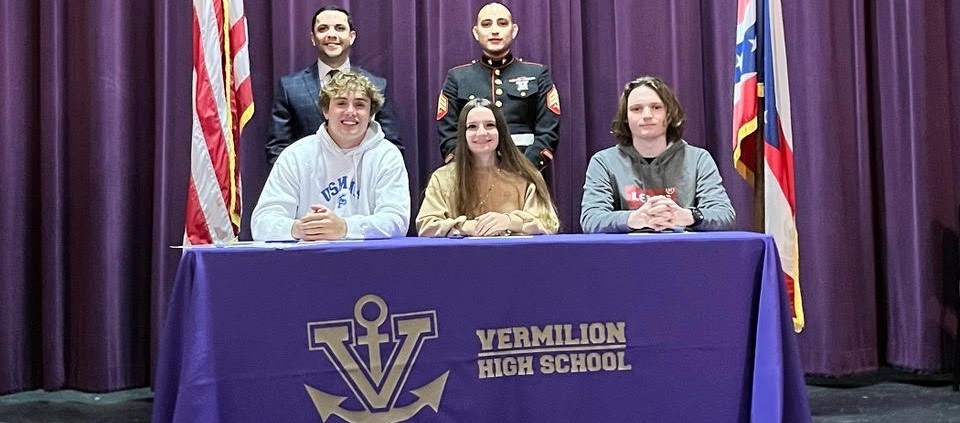 VHS Military Signing Day